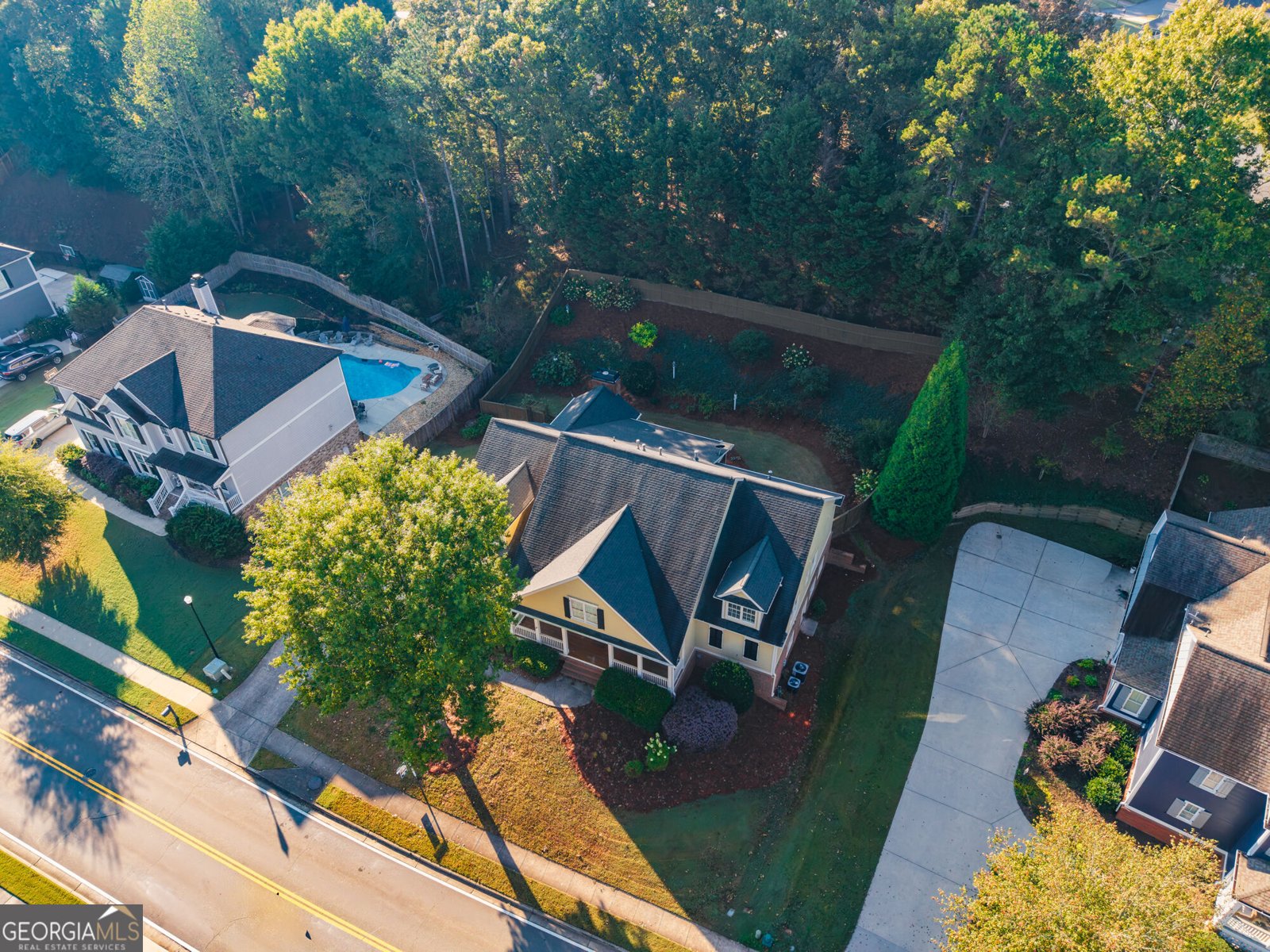 319 River Green Avenue Canton - Photo 24