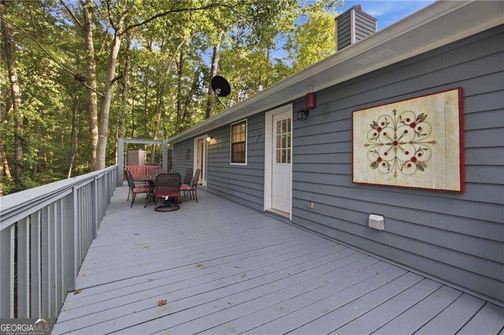 8010 Hickory Court Murrayville - Photo 30