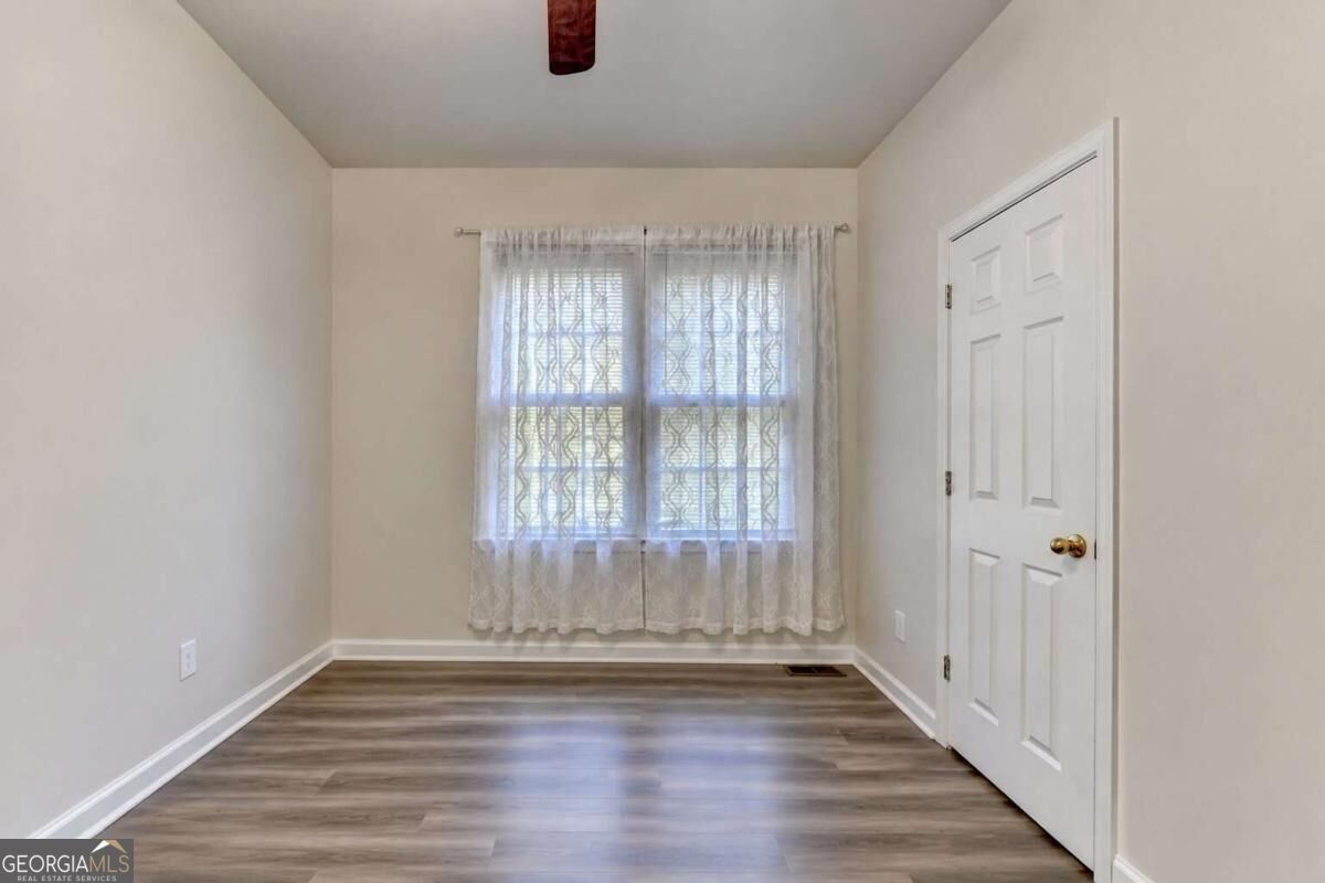 3270 Royal Creek Way Lilburn - Photo 16