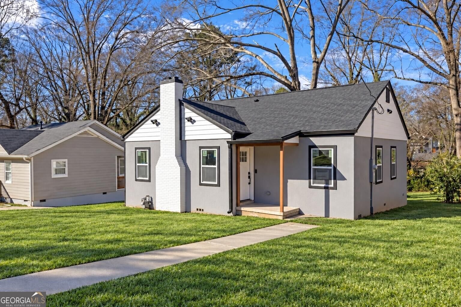 1427 Lorenzo Drive Atlanta - main photo