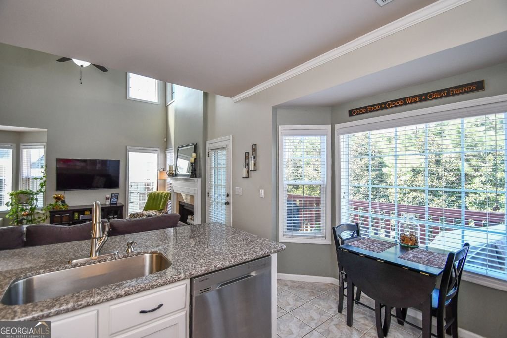 1093 SCALES Road Suwanee - Photo 13