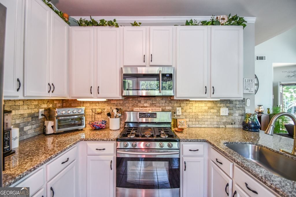 1093 SCALES Road Suwanee - Photo 18