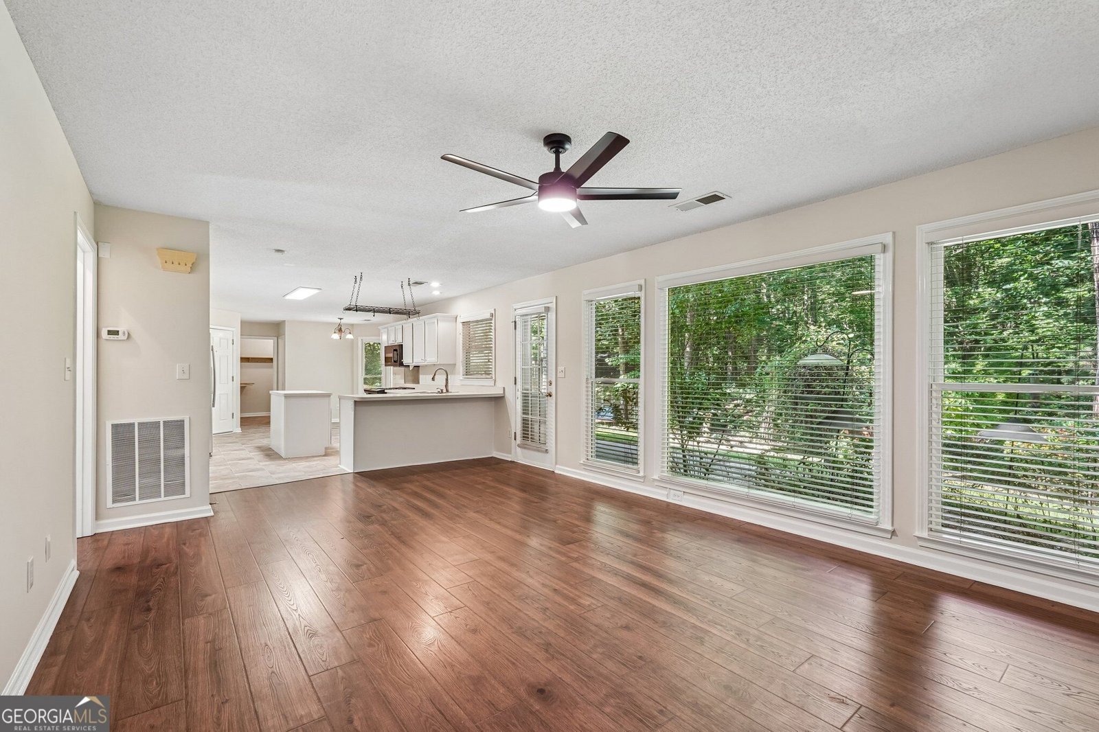 89 Creekside Drive Dallas - Photo 10