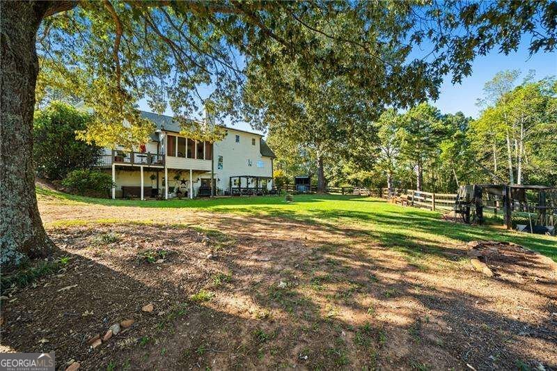 3204 Reavis Mountain Road Ball Ground - Photo 11