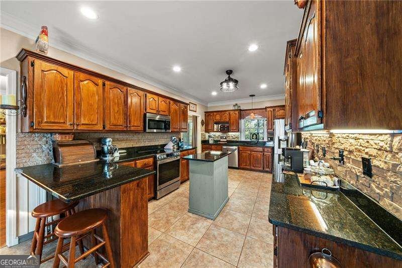 3204 Reavis Mountain Road Ball Ground - Photo 19