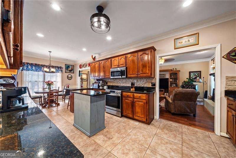3204 Reavis Mountain Road Ball Ground - Photo 20