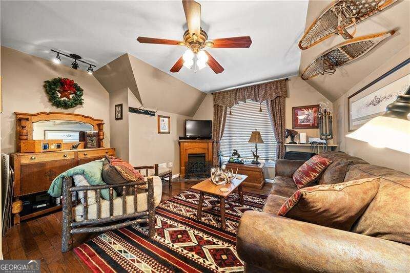 3204 Reavis Mountain Road Ball Ground - Photo 34