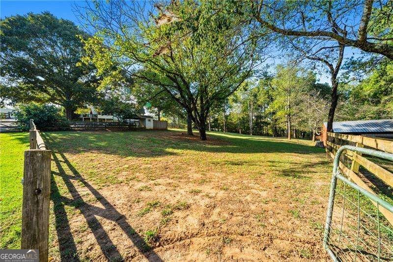 3204 Reavis Mountain Road Ball Ground - Photo 57