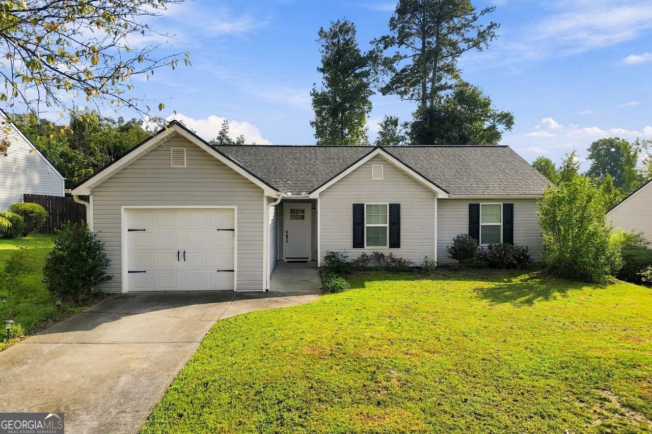 1215 Hillcrest Glenn Circle Sugar Hill - main photo