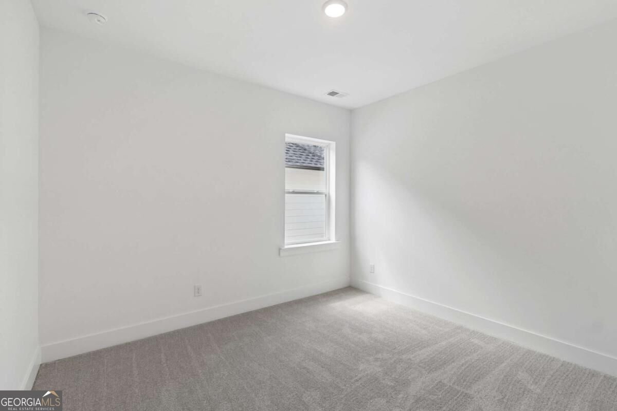 263 Strawberry Lane Woodstock - Photo 17