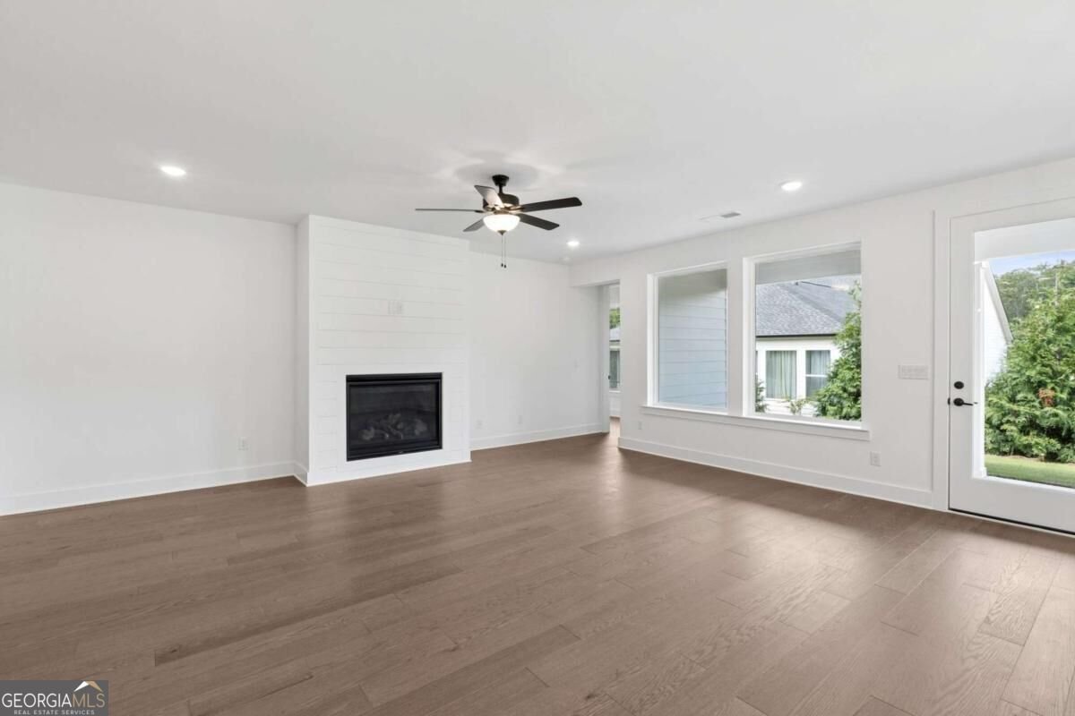 263 Strawberry Lane Woodstock - Photo 8