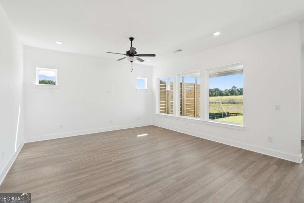 1331 Autumn Lake Drive Gainesville - Photo 9