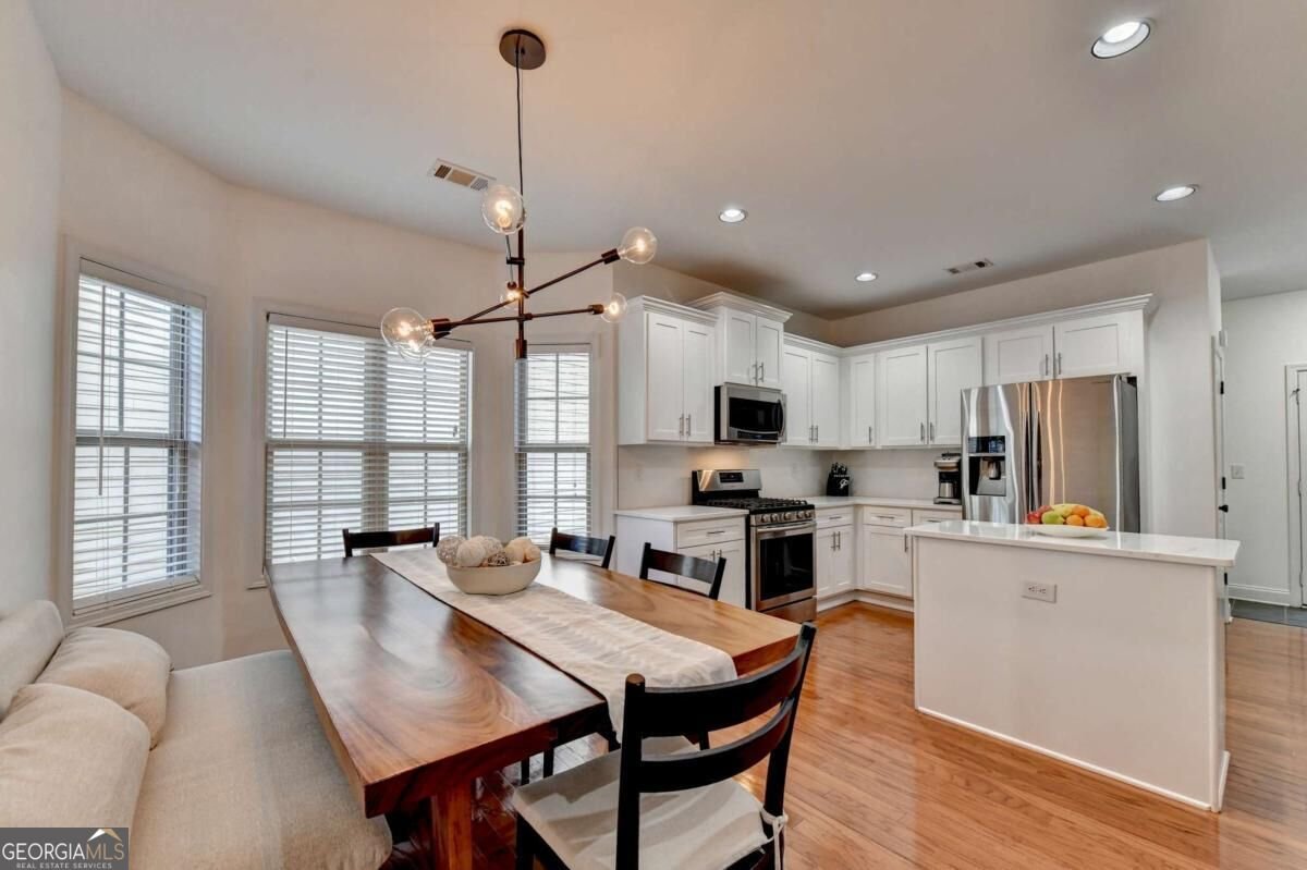 5247 Blossom Brook Drive Sugar Hill - Photo 11