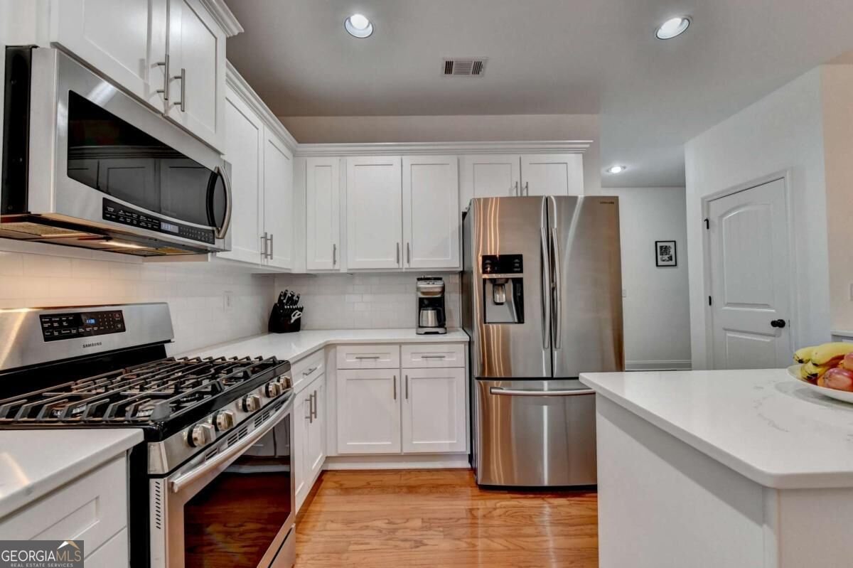 5247 Blossom Brook Drive Sugar Hill - Photo 8