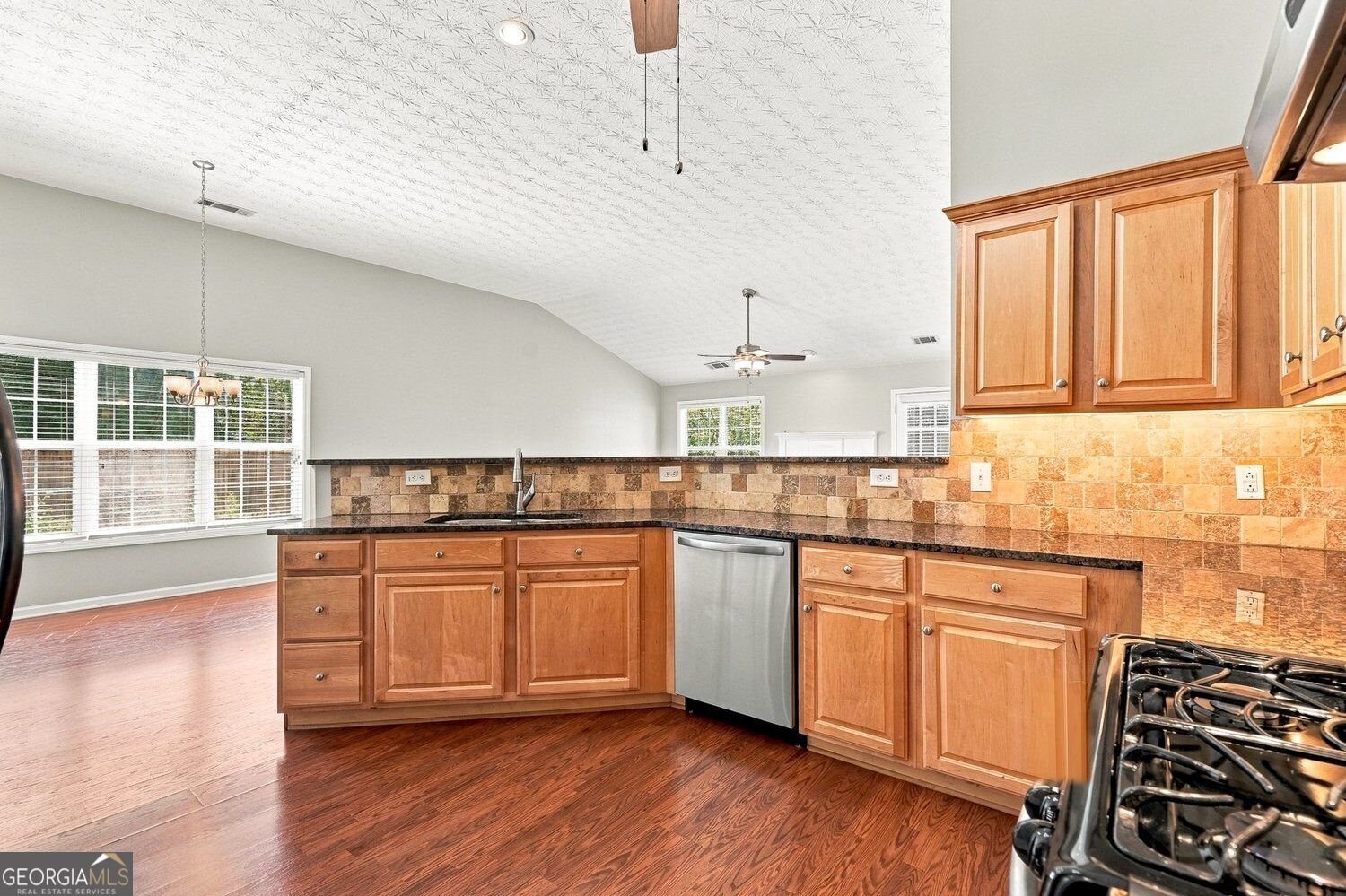 8525 Fieldgrove Court Gainesville - Photo 18