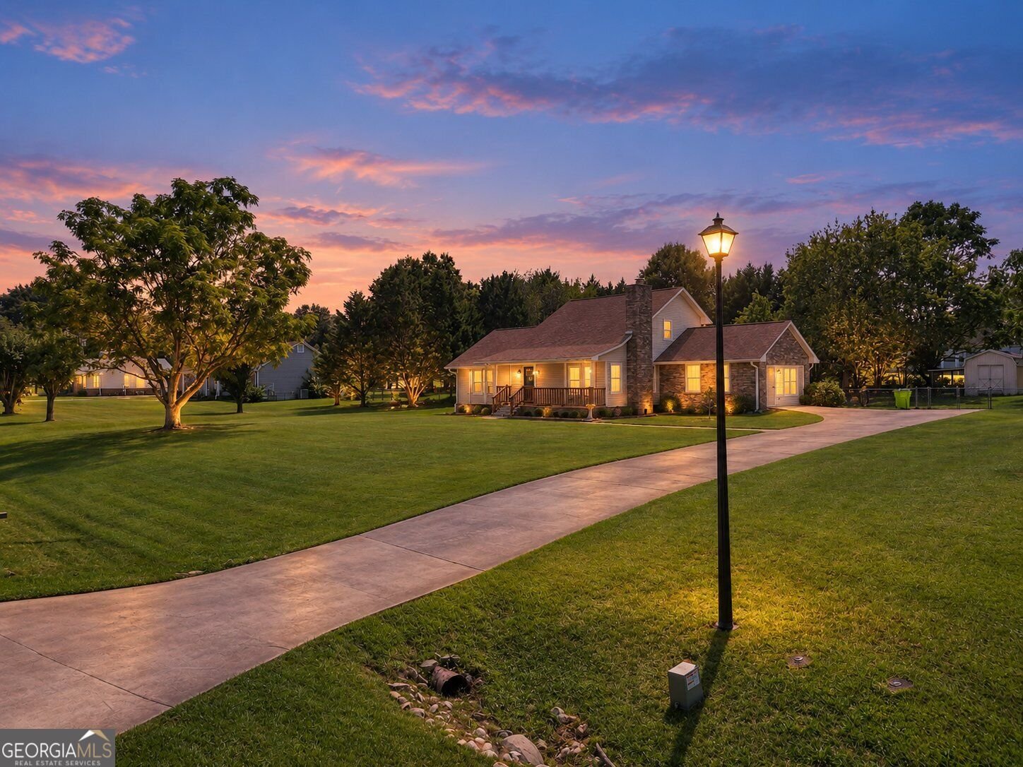 105 Overlook Drive McDonough - main photo