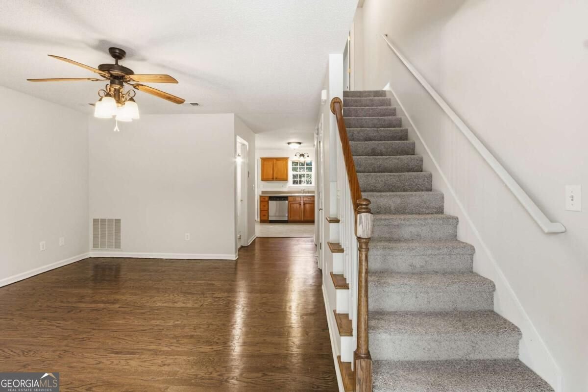 208 Park Street Dallas - Photo 8