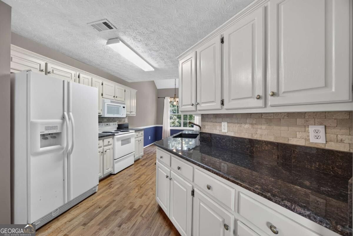 1829 Gray Gables Way Buford - Photo 10