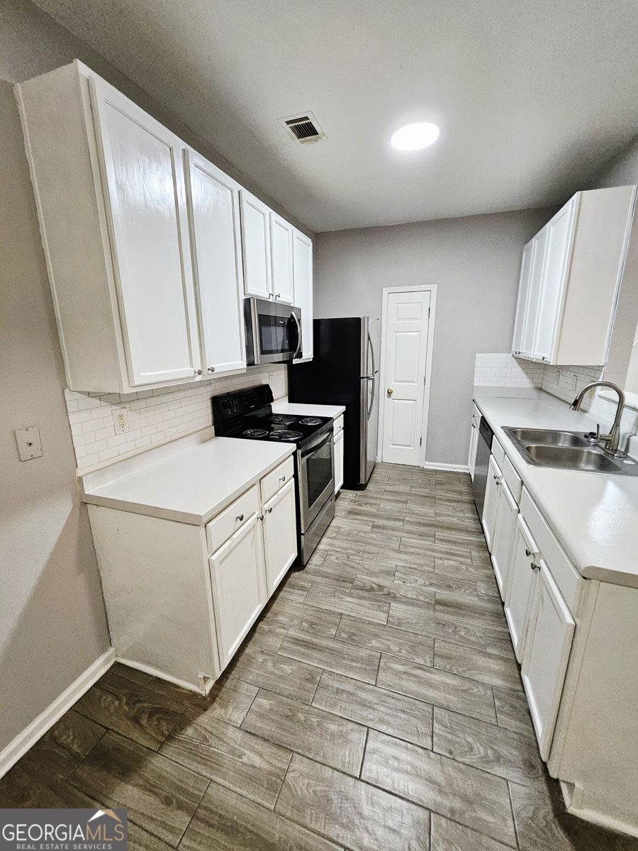 375 Brookview Drive Riverdale - Photo 6