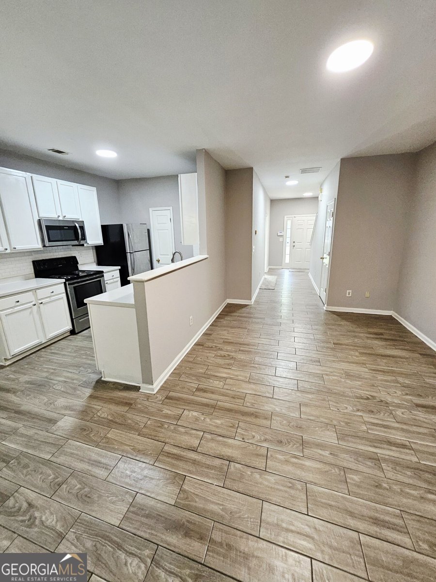 375 Brookview Drive Riverdale - Photo 8