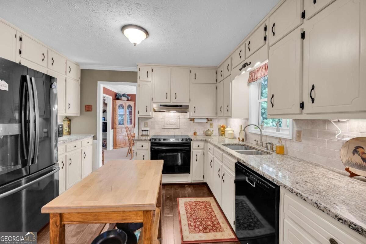 4894 Watson Mill Court Loganville - Photo 11