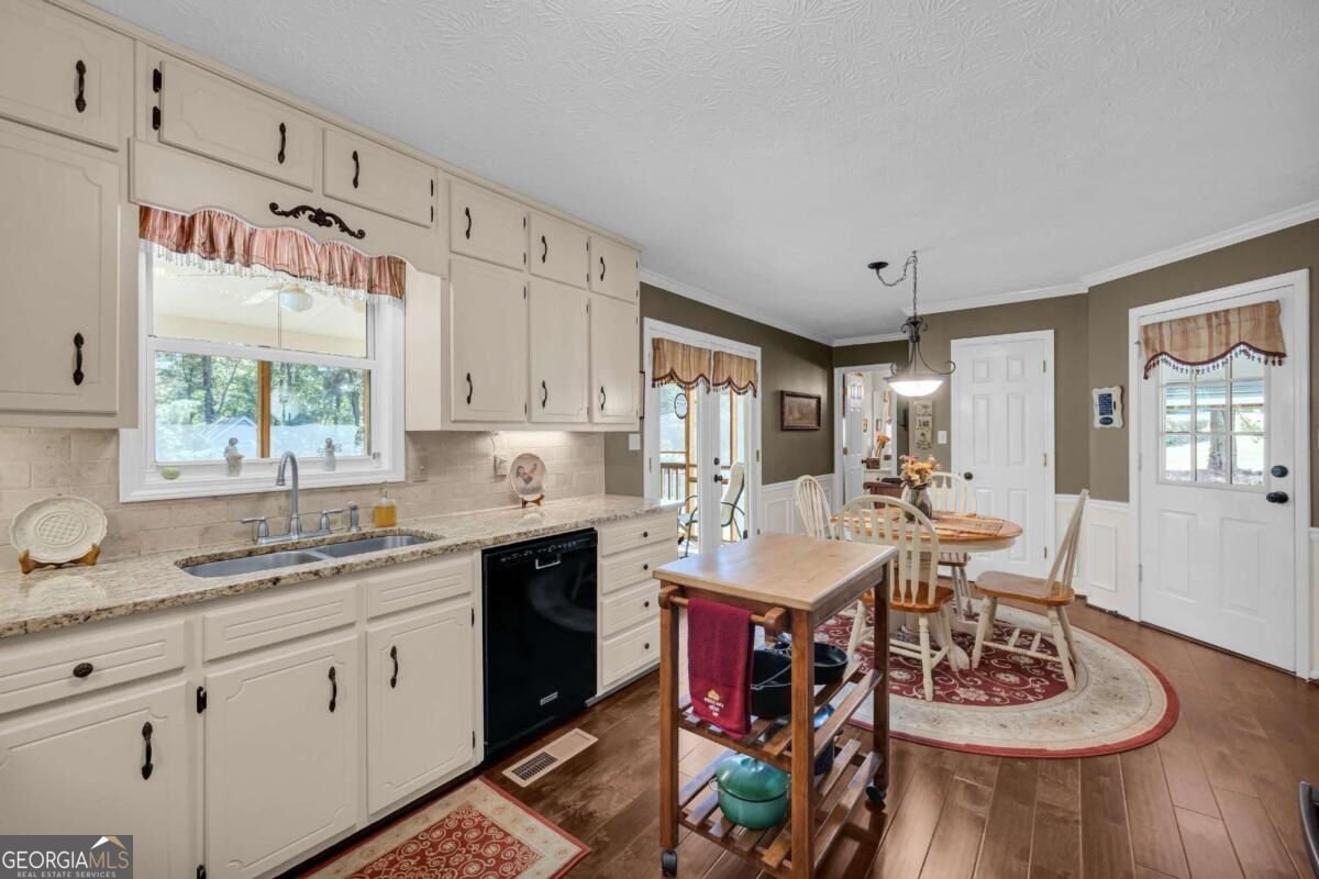 4894 Watson Mill Court Loganville - Photo 15