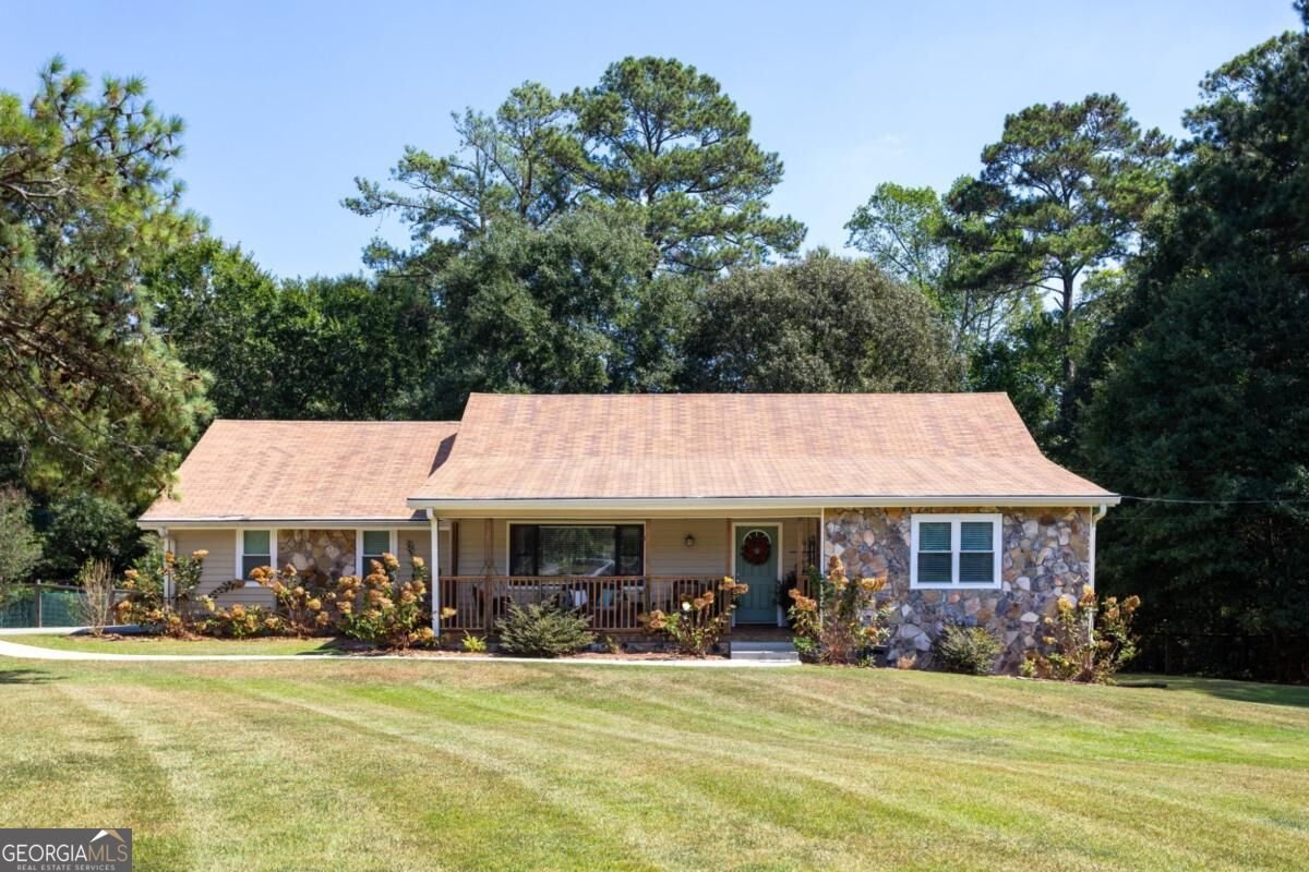 110 Allenwood Road Fayetteville - main photo