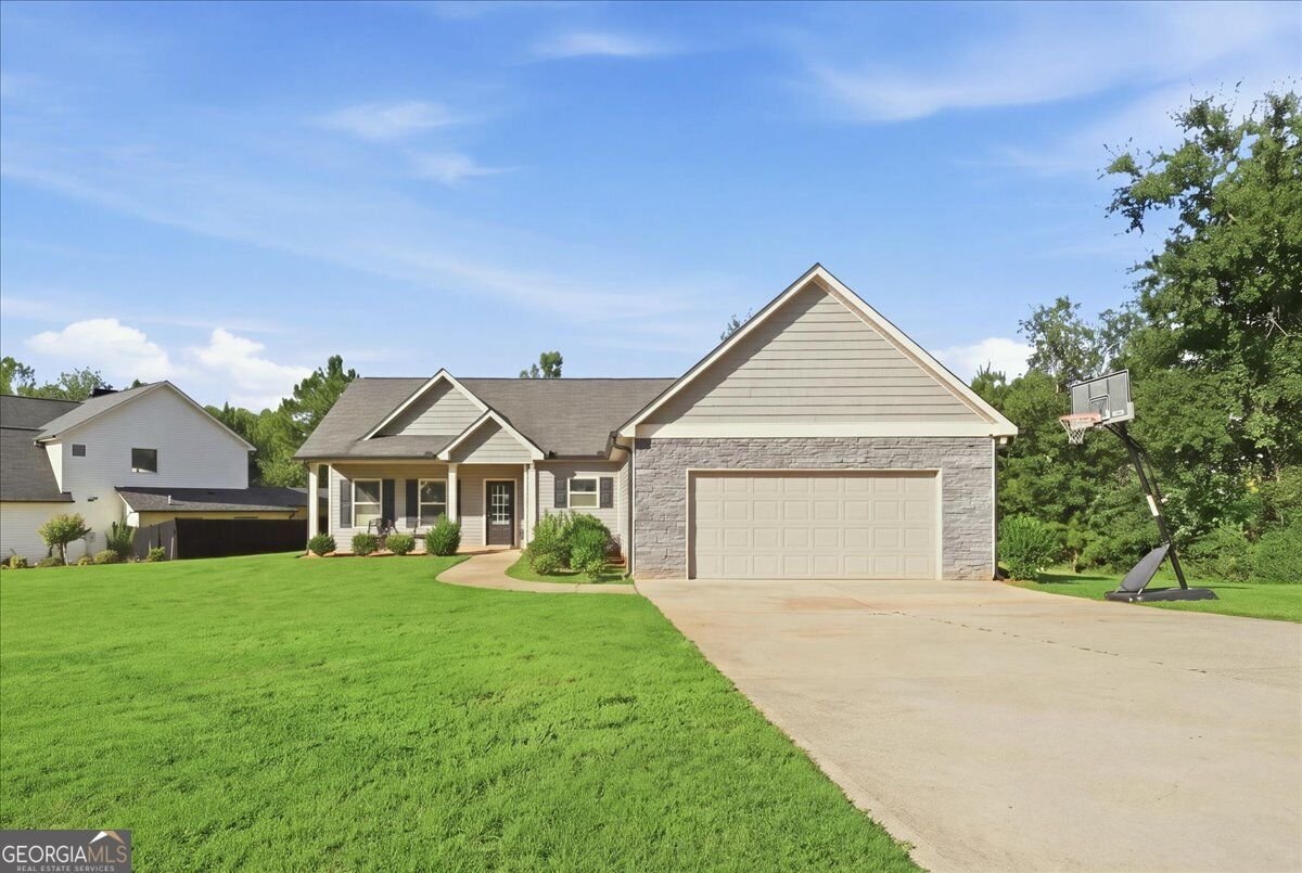161 White Creek Drive Rockmart - main photo