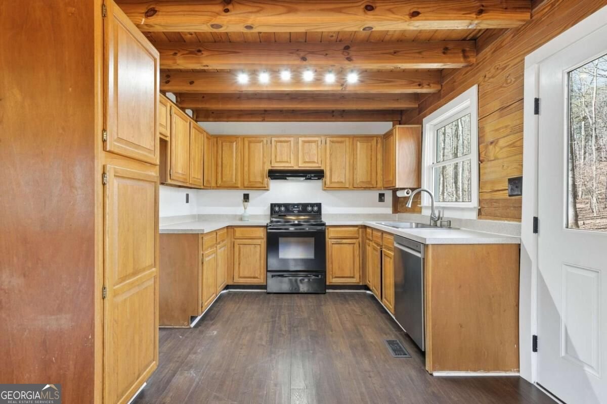 437 Twin Lakes Drive Canton - Photo 20