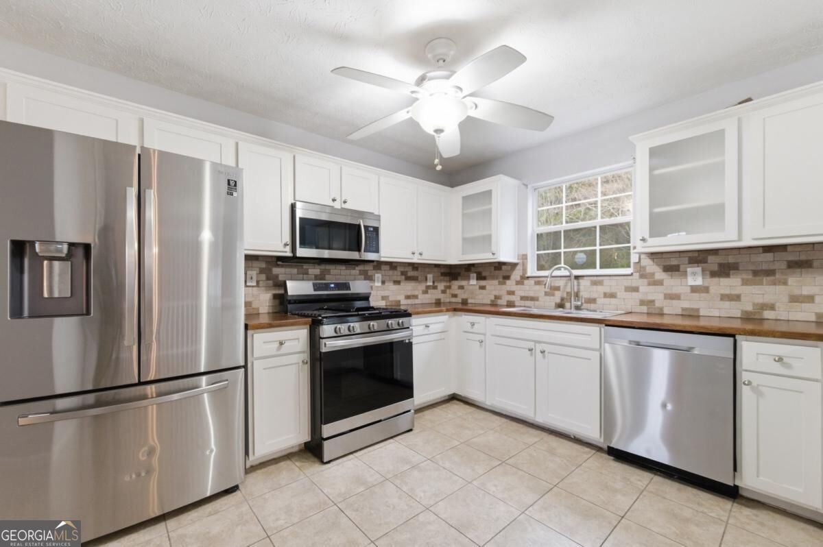 9360 Carnes Crossing Circle Jonesboro - Photo 10