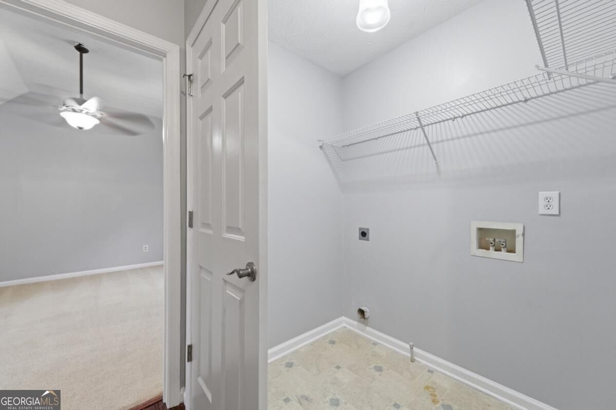 9360 Carnes Crossing Circle Jonesboro - Photo 33