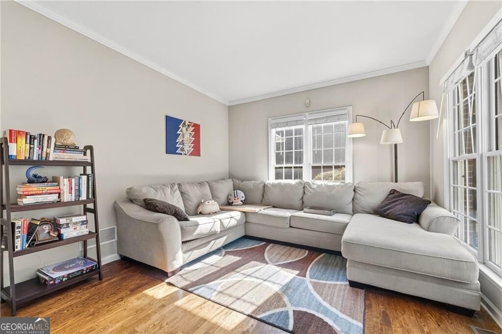 560 Hopewell Downs Drive Milton - Photo 10