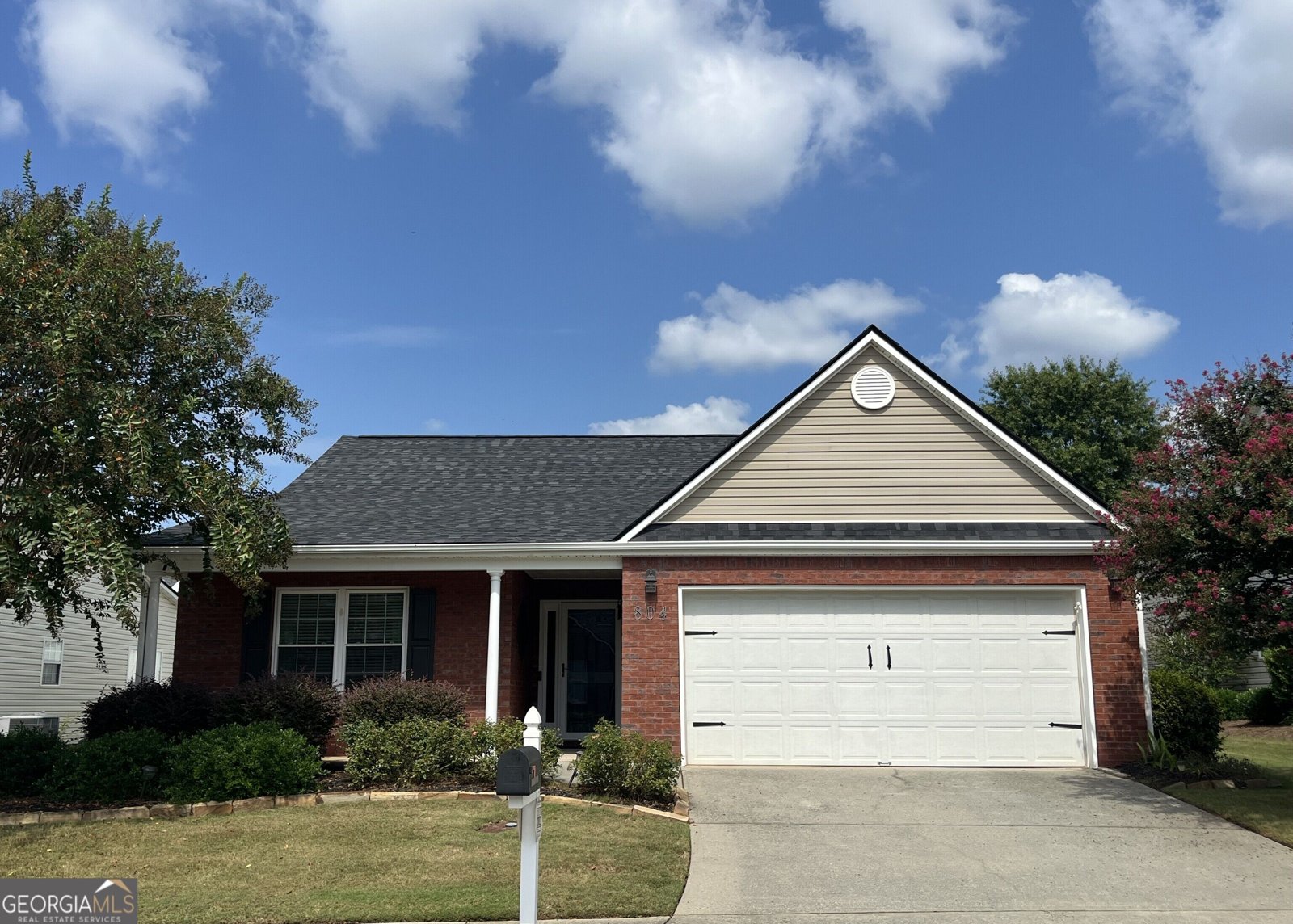 804 Village Place Loganville - main photo