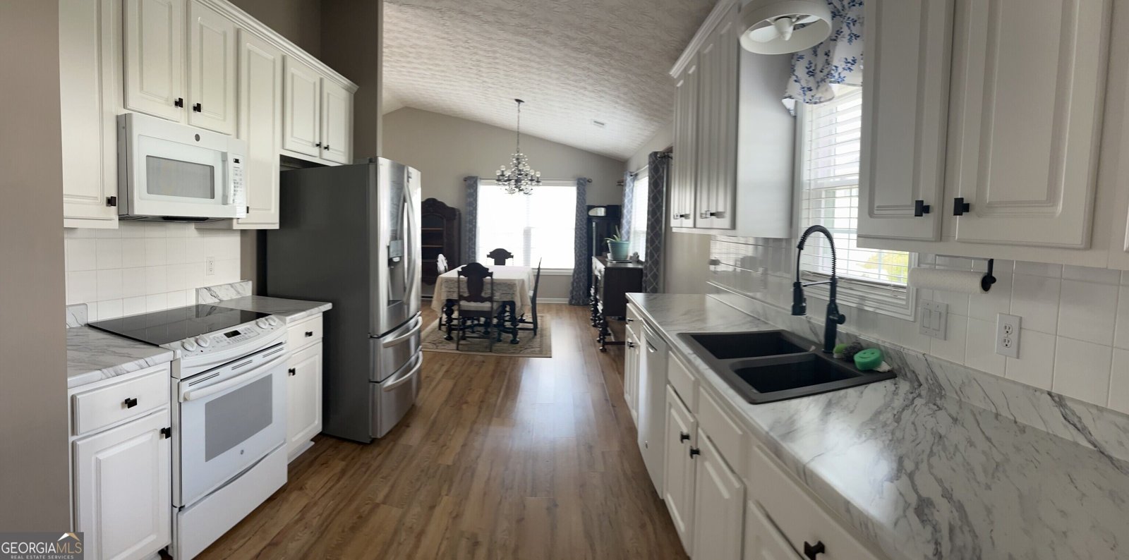804 Village Place Loganville - Photo 10