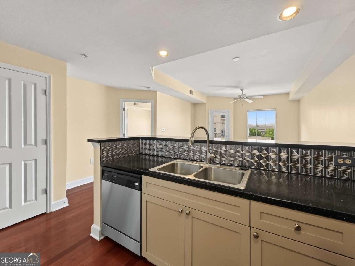 230 Ponce De Leon Avenue Decatur - Photo 13