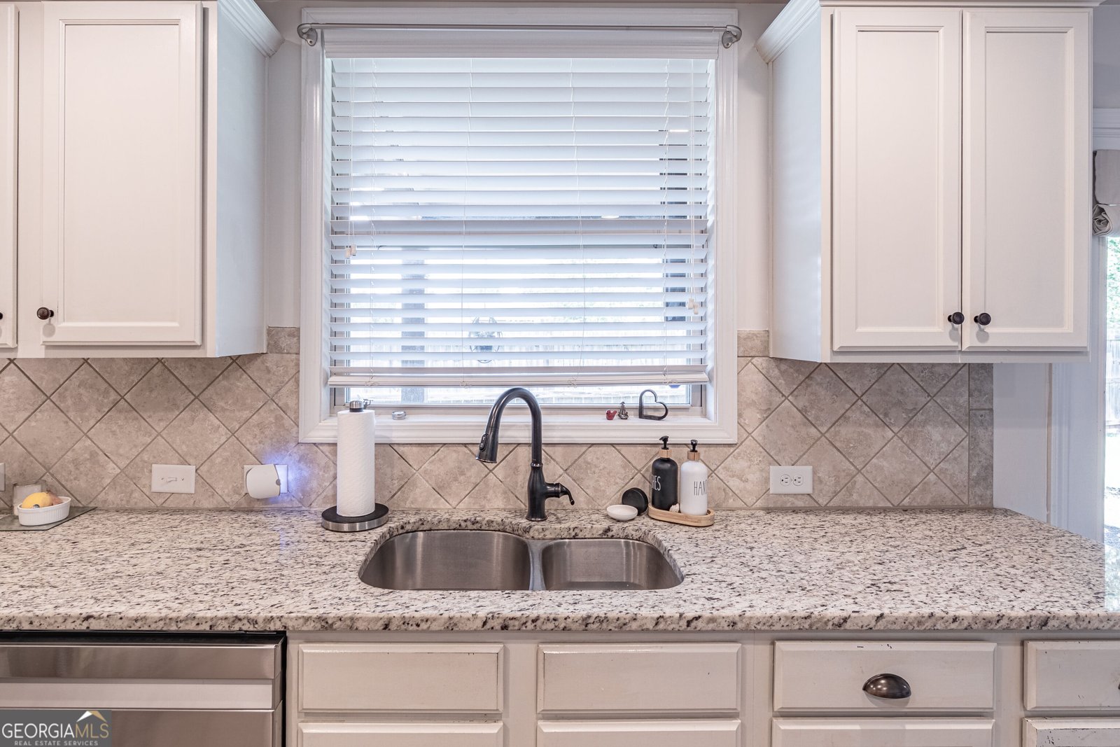 5703 Shore Isle Court Flowery Branch - Photo 18