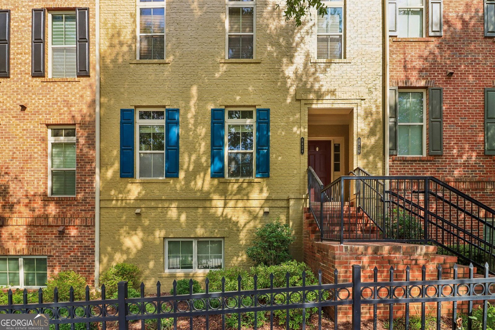 6434 Chariot Street Sandy Springs - main photo