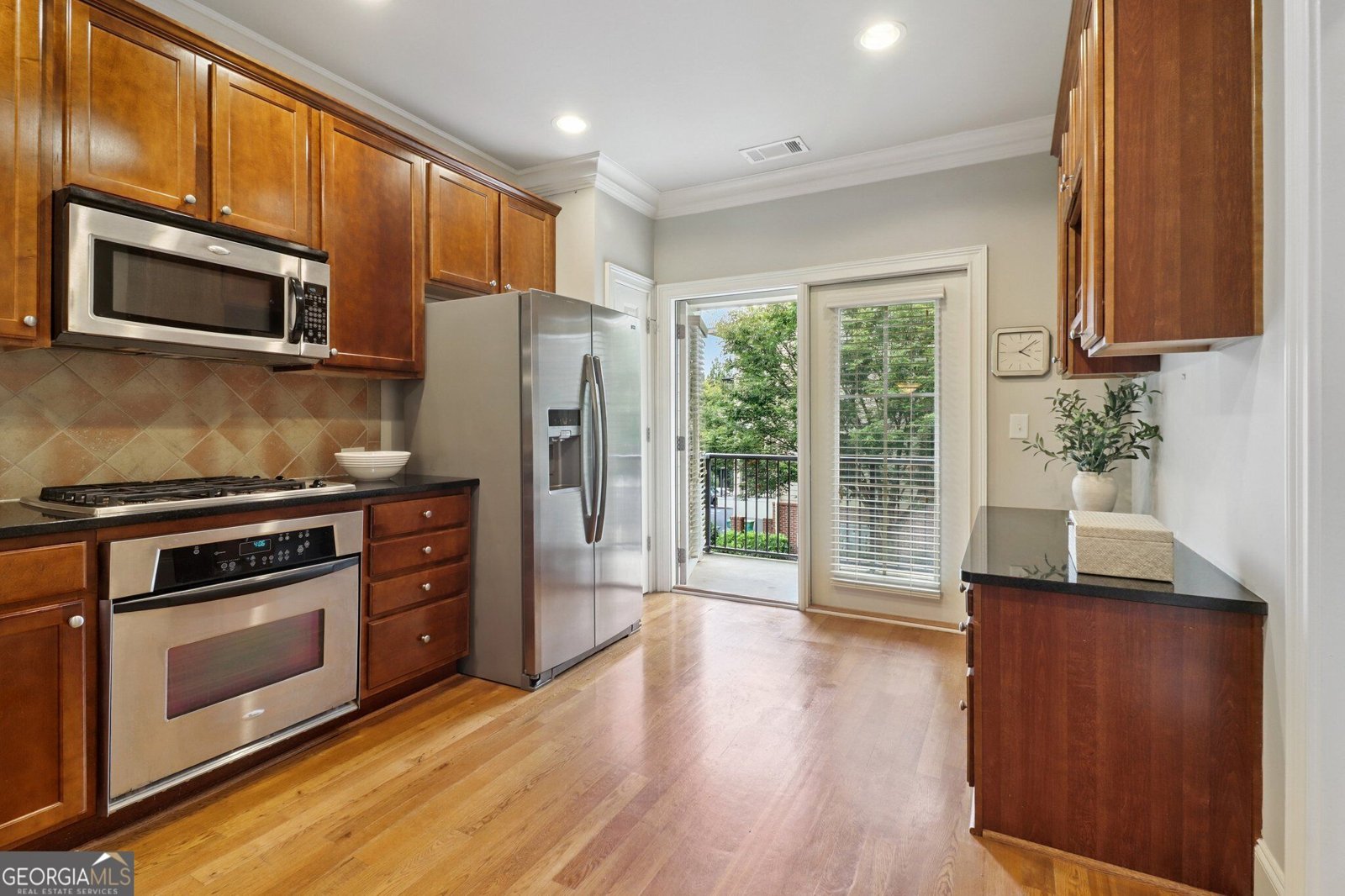 6434 Chariot Street Sandy Springs - Photo 11