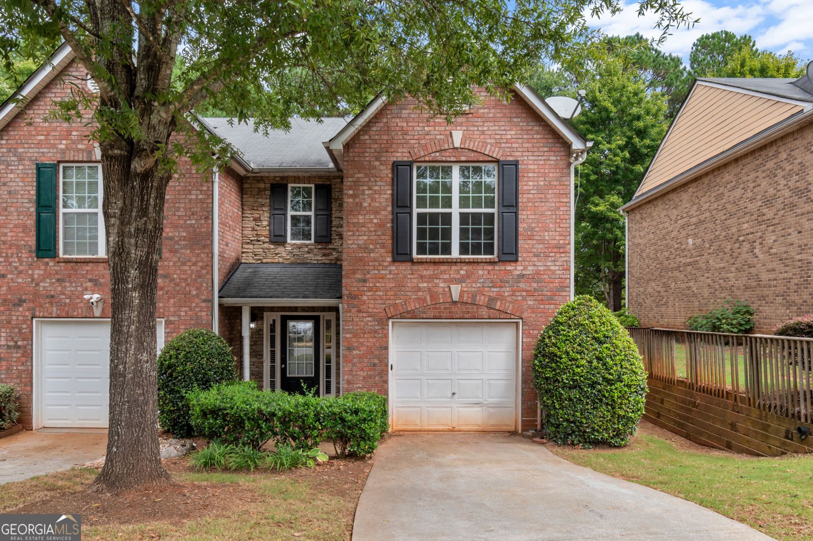 175 Fern Crest Drive Lawrenceville - main photo