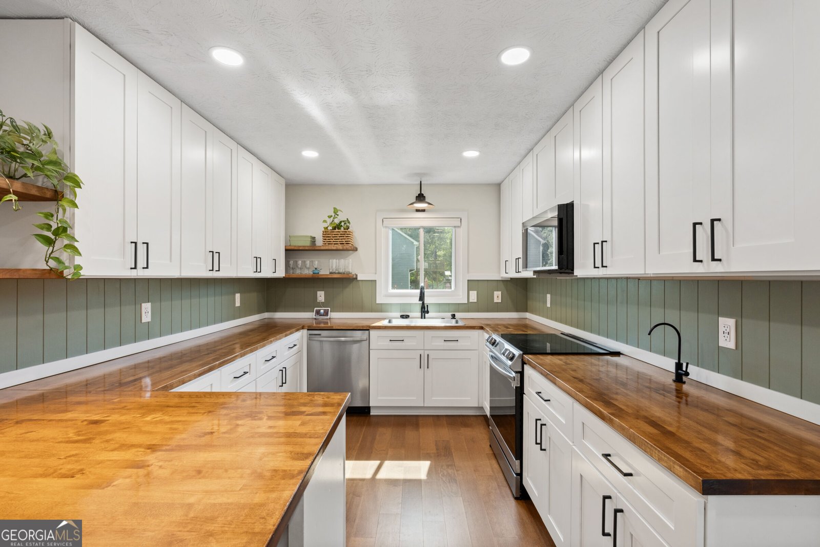 4650 Wheeler Creek Dr Hoschton - Photo 11