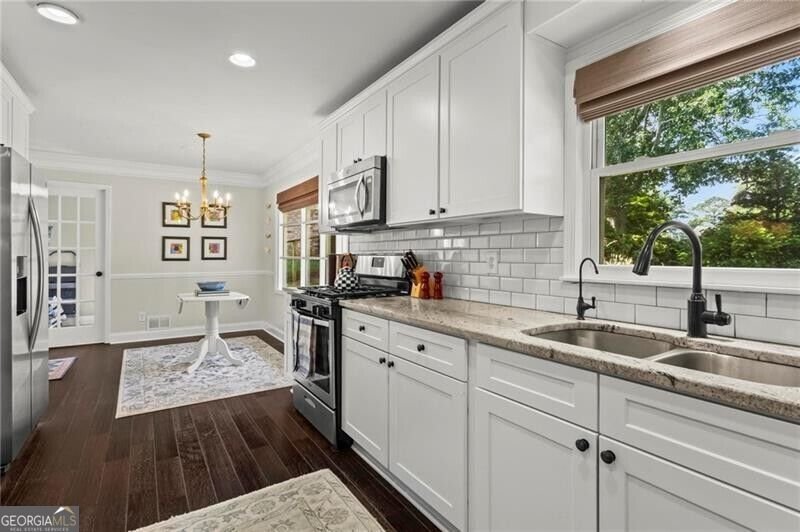 4941 Bedell Road Roswell - Photo 10