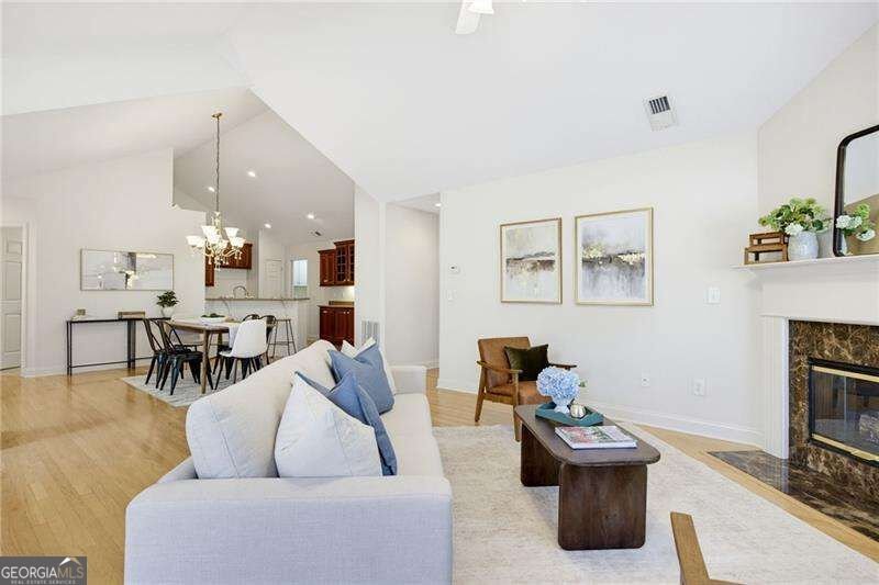 5276 Stone Village Circle Kennesaw - Photo 12