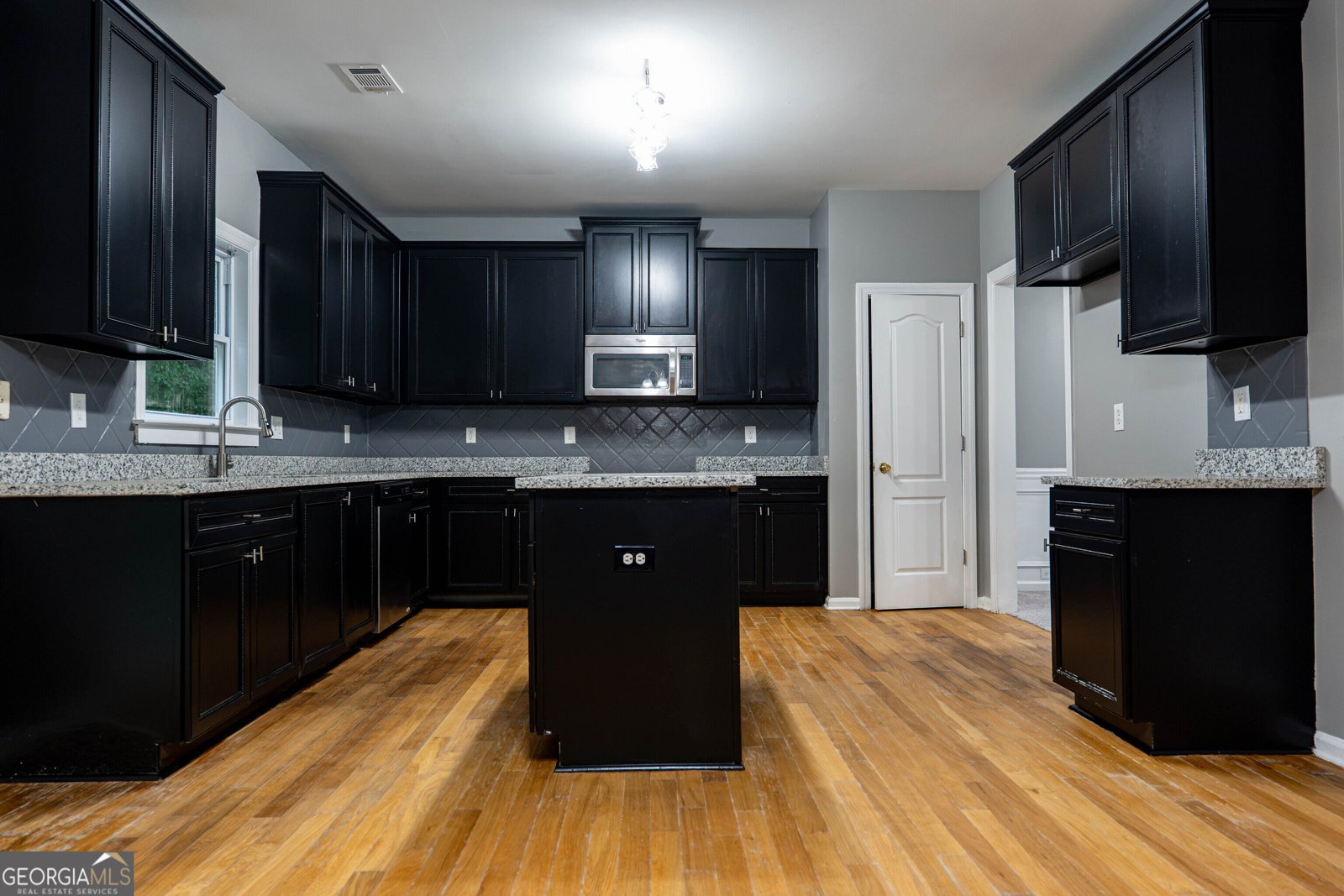 1933 Temple Park Drive Loganville - Photo 7