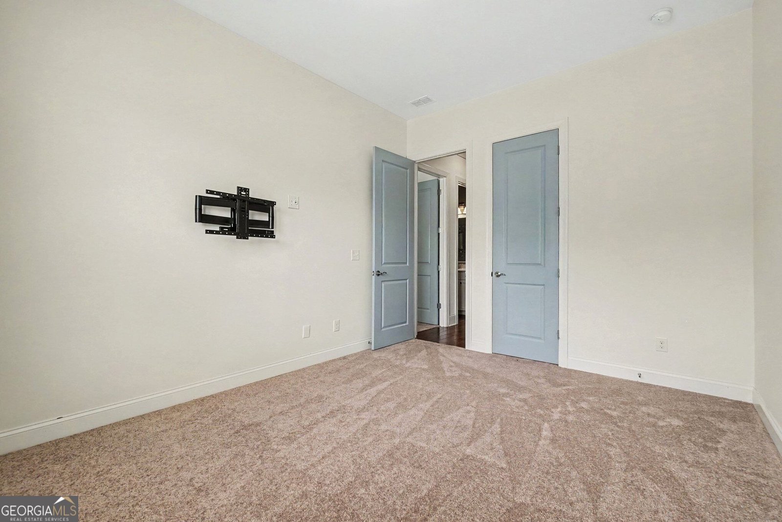 105 Sheridan Drive Woodstock - Photo 10