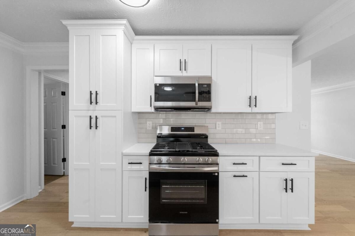 6913 Wynmeadow Drive Stone Mountain - Photo 14
