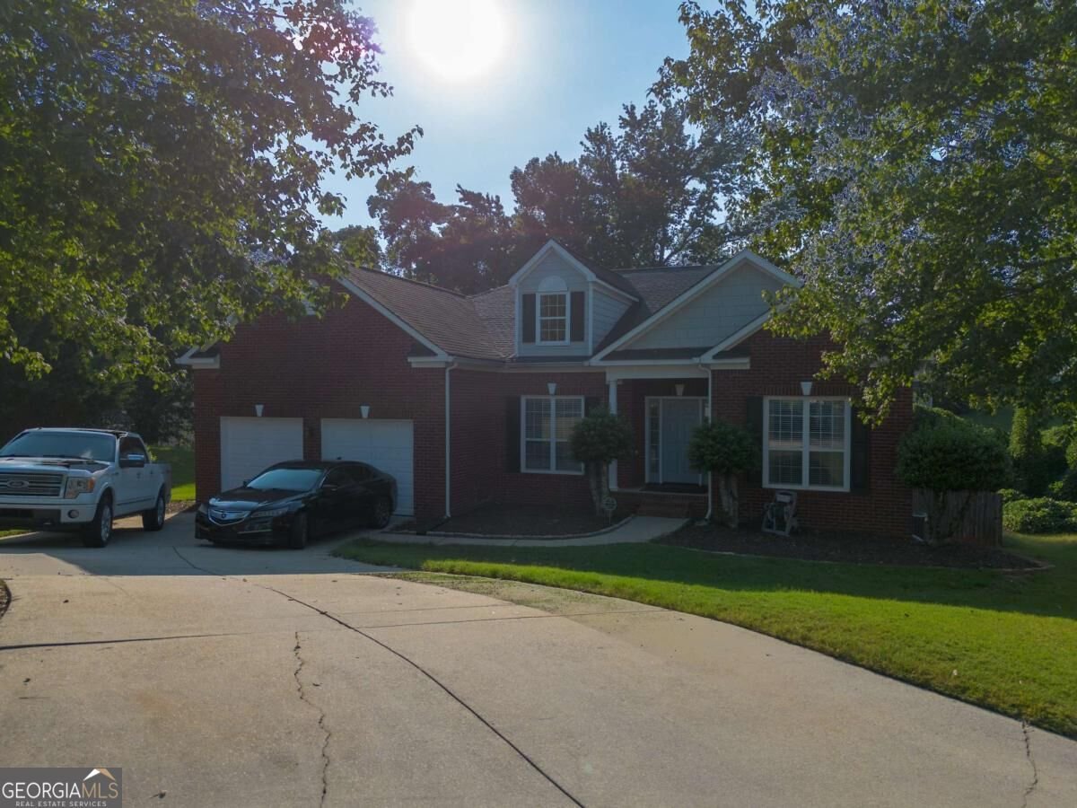415 Martin Creek Way Lawrenceville - main photo