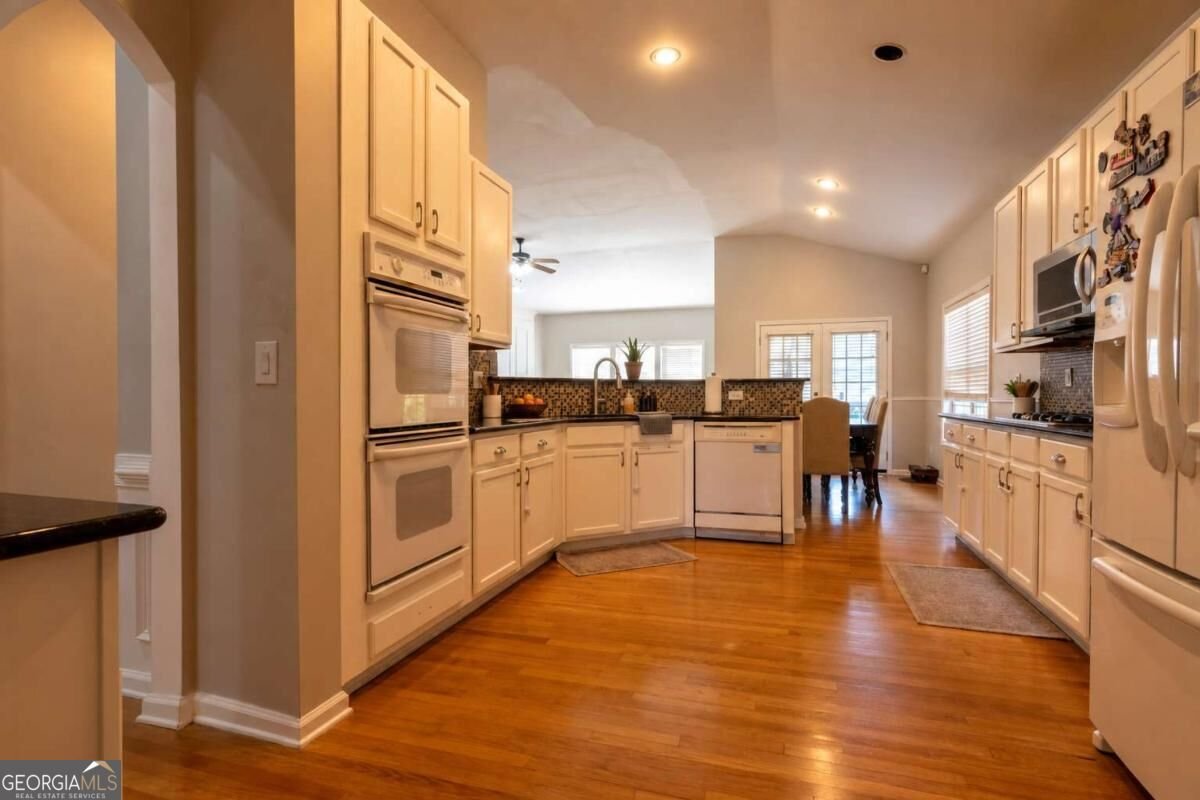 415 Martin Creek Way Lawrenceville - Photo 8