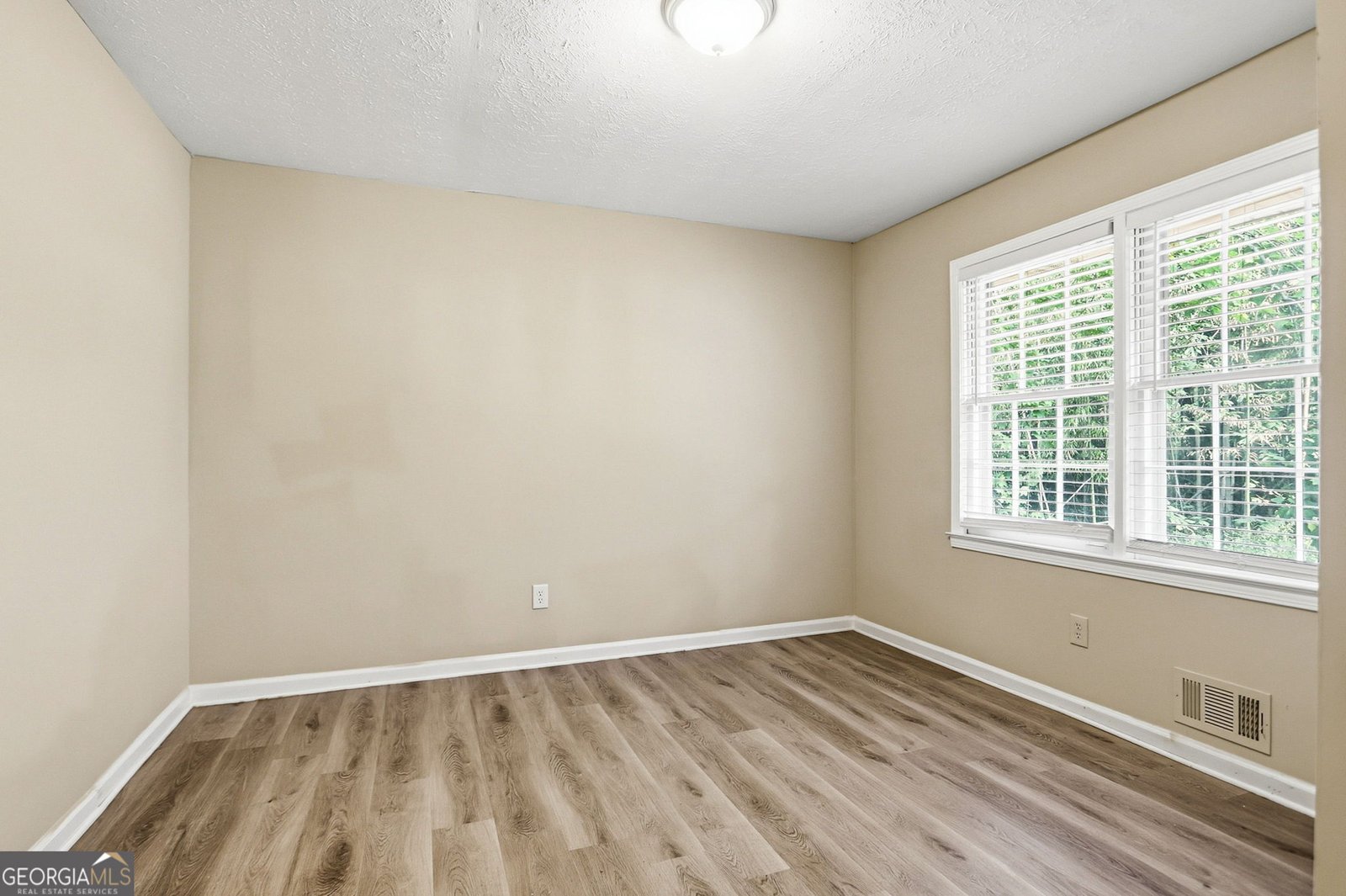 2290 Emerald Springs Drive Decatur - Photo 13