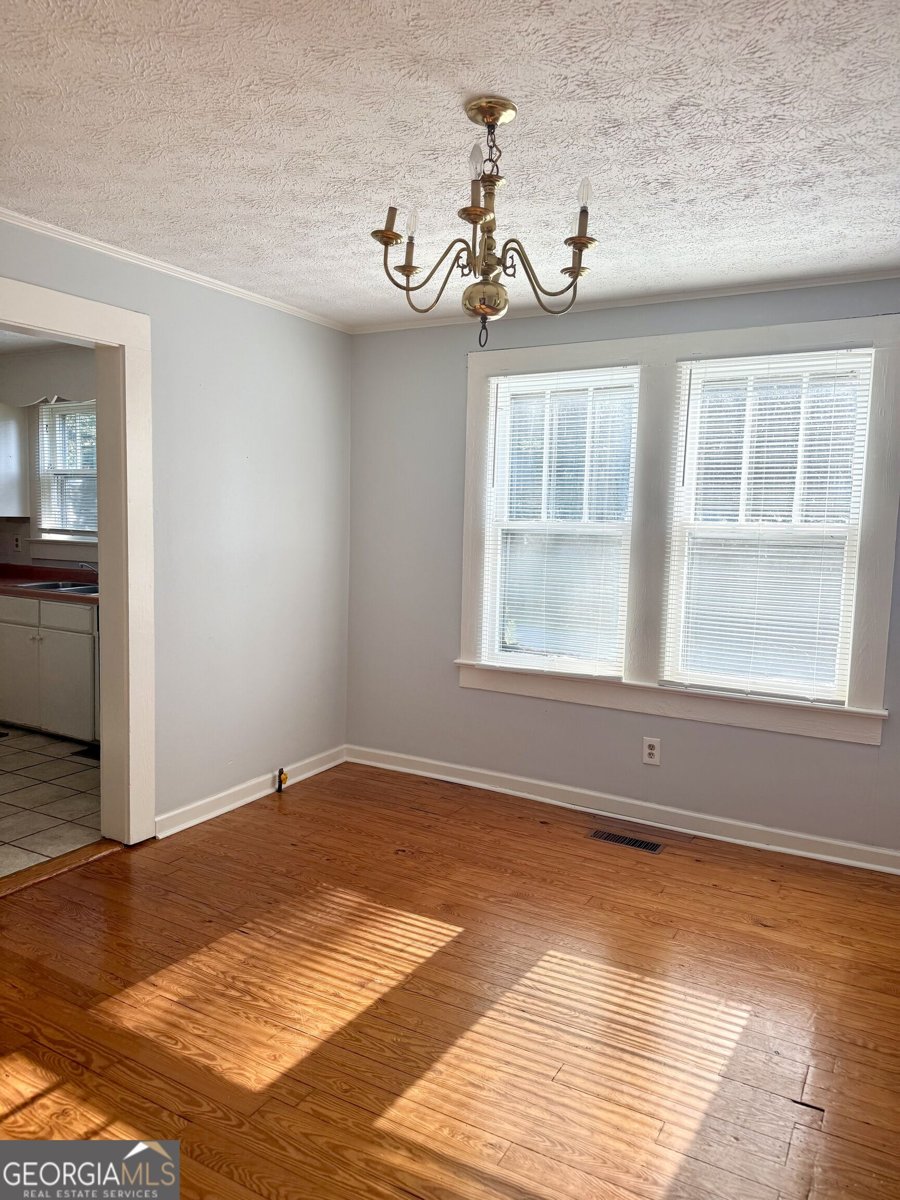 2402 Broad Street Commerce - Photo 10