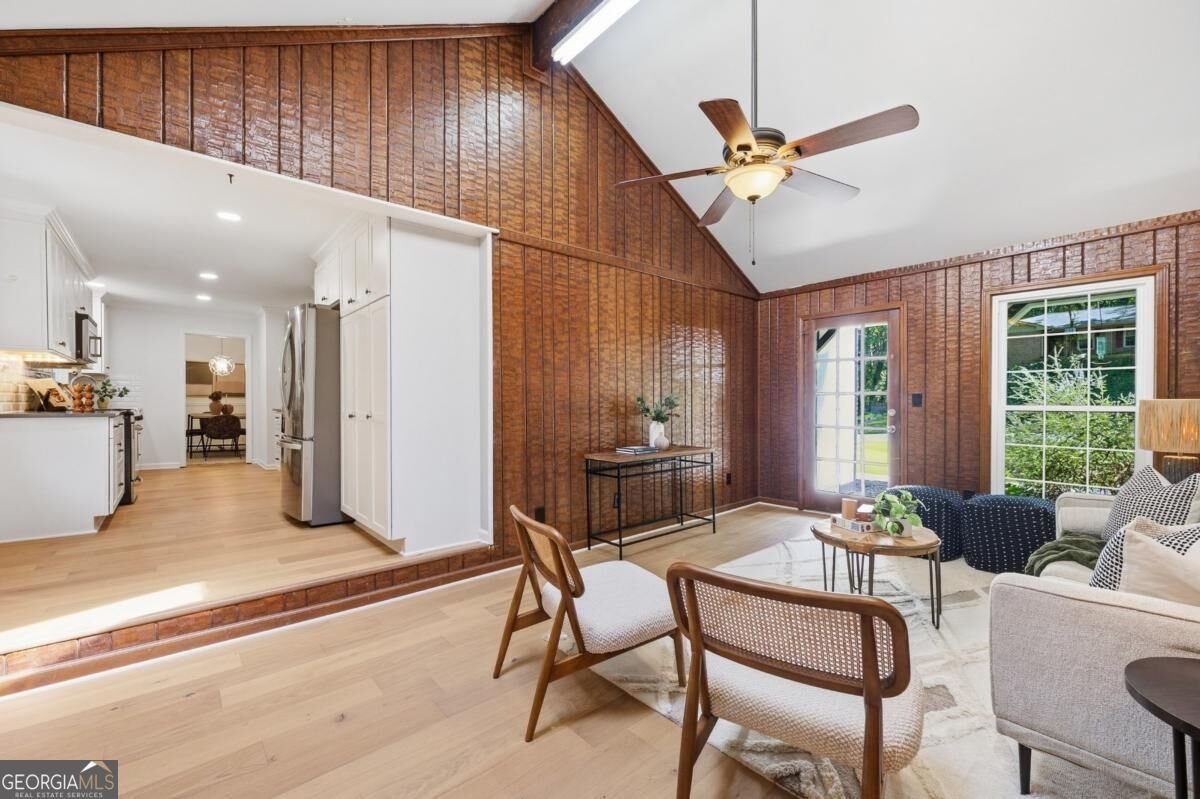 2458 Fontainebleau Drive Atlanta - Photo 12